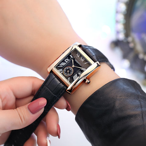 Image of Vintage Women Leather Quartz Watch